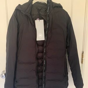 Canada Goose Camp coat size small
